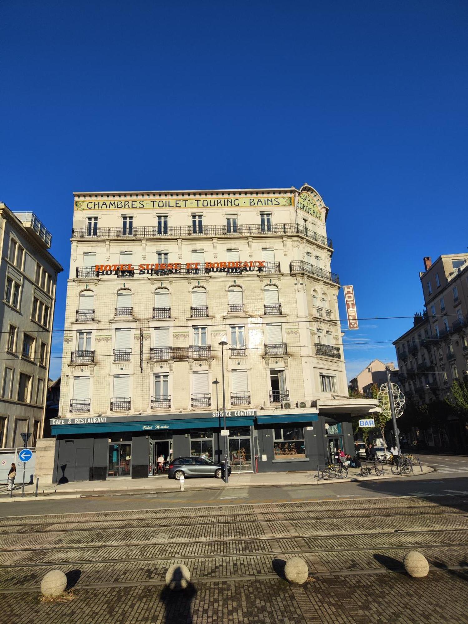 Campanile Grenoble Centre Gare Hotel Exterior foto
